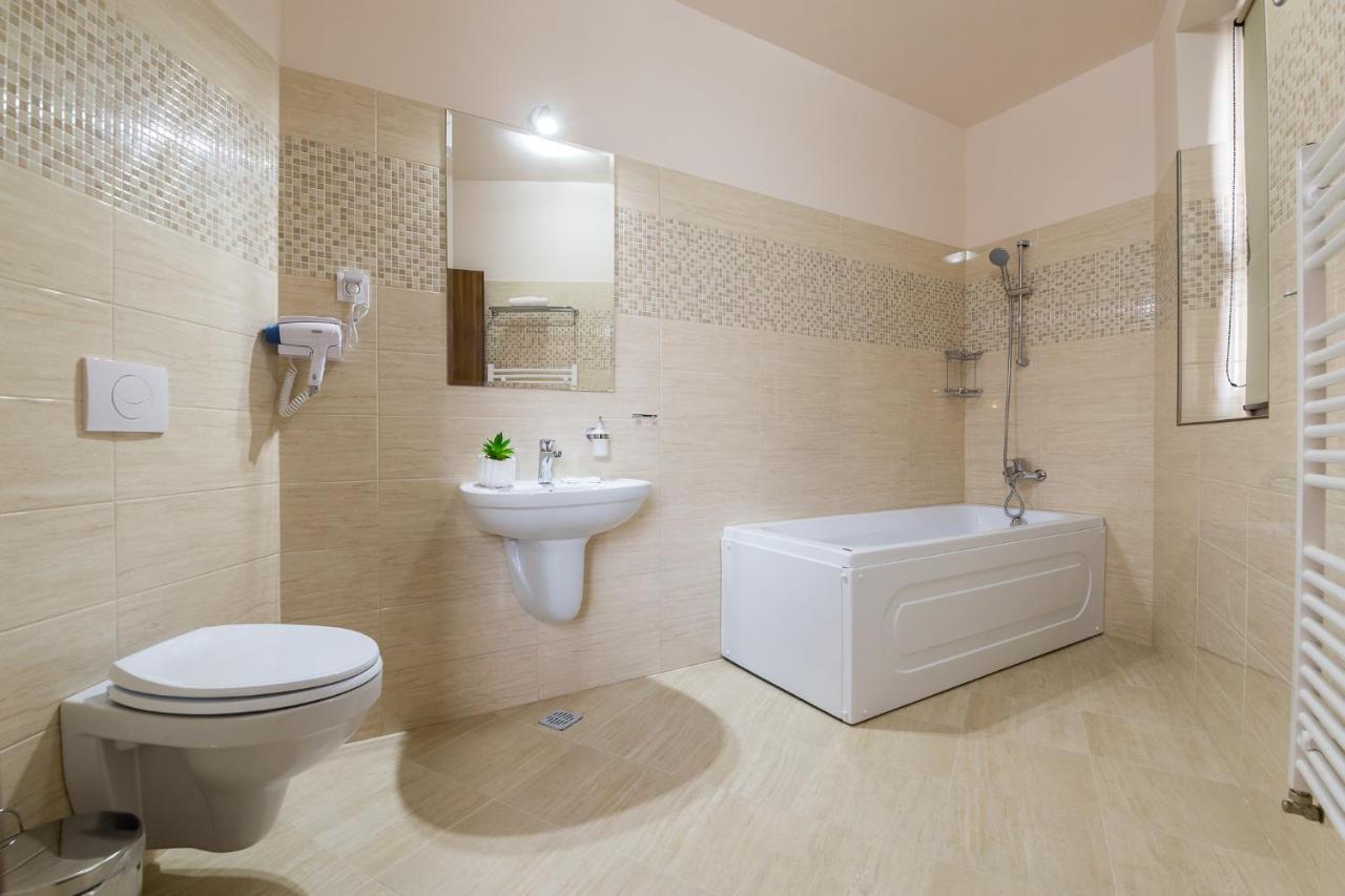 Pensiunea Select Central Târgu-Mureş Zewnętrze zdjęcie